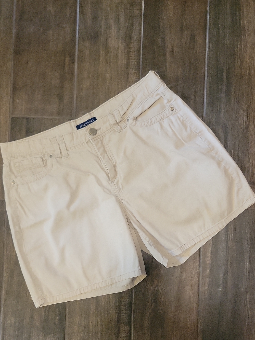 Cream/Tan Khaki Women's Stretch Bermuda Shorts 6